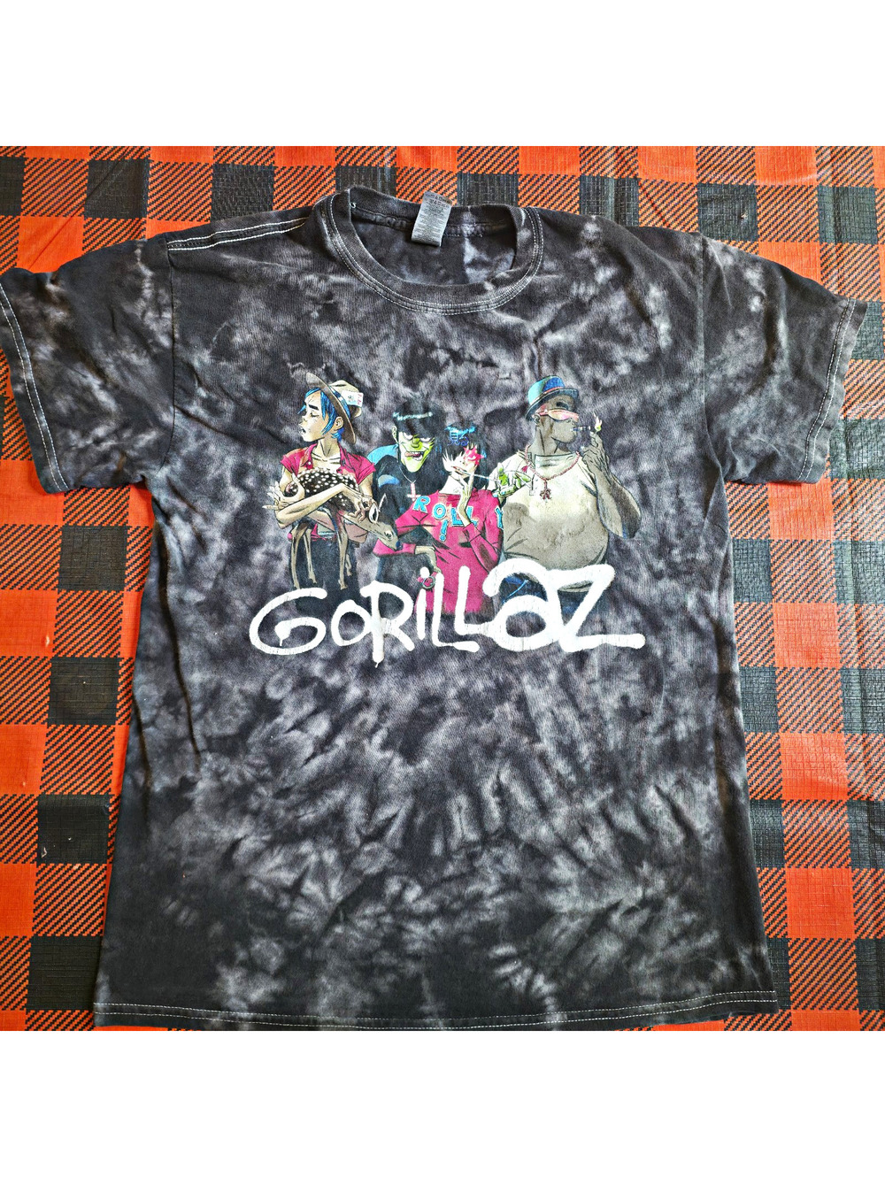Gorillaz Band T Shirt Mens M Black Gray Tie Dye Gildan Heavy Cotton Graphic